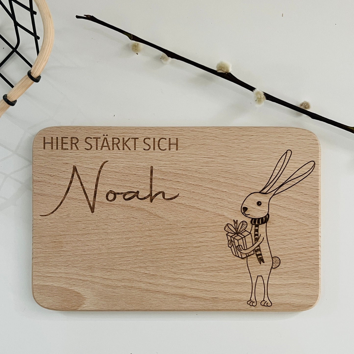 Kinder Frühstücksbrett, Ostergeschenk für Kinder, Brettchen, personalisiert mit Osterhasen Motiv und Name