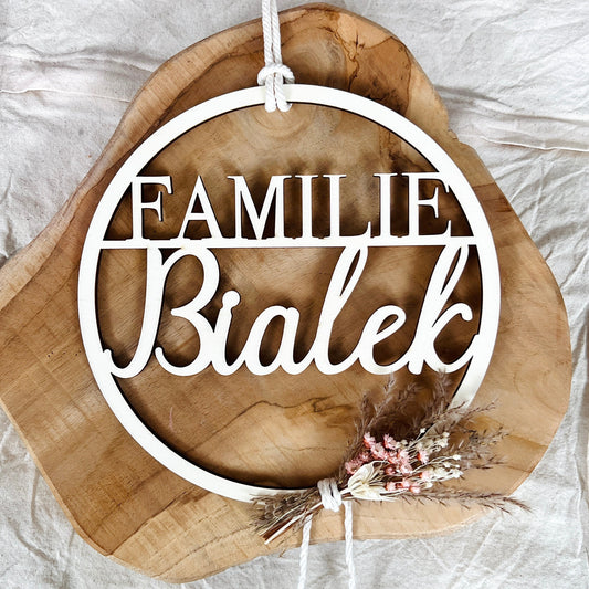 Holzkranz mit Familienname